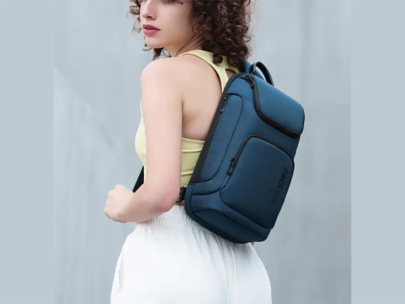 کیف کراس بادی مردانه بنج مدل BG-7565